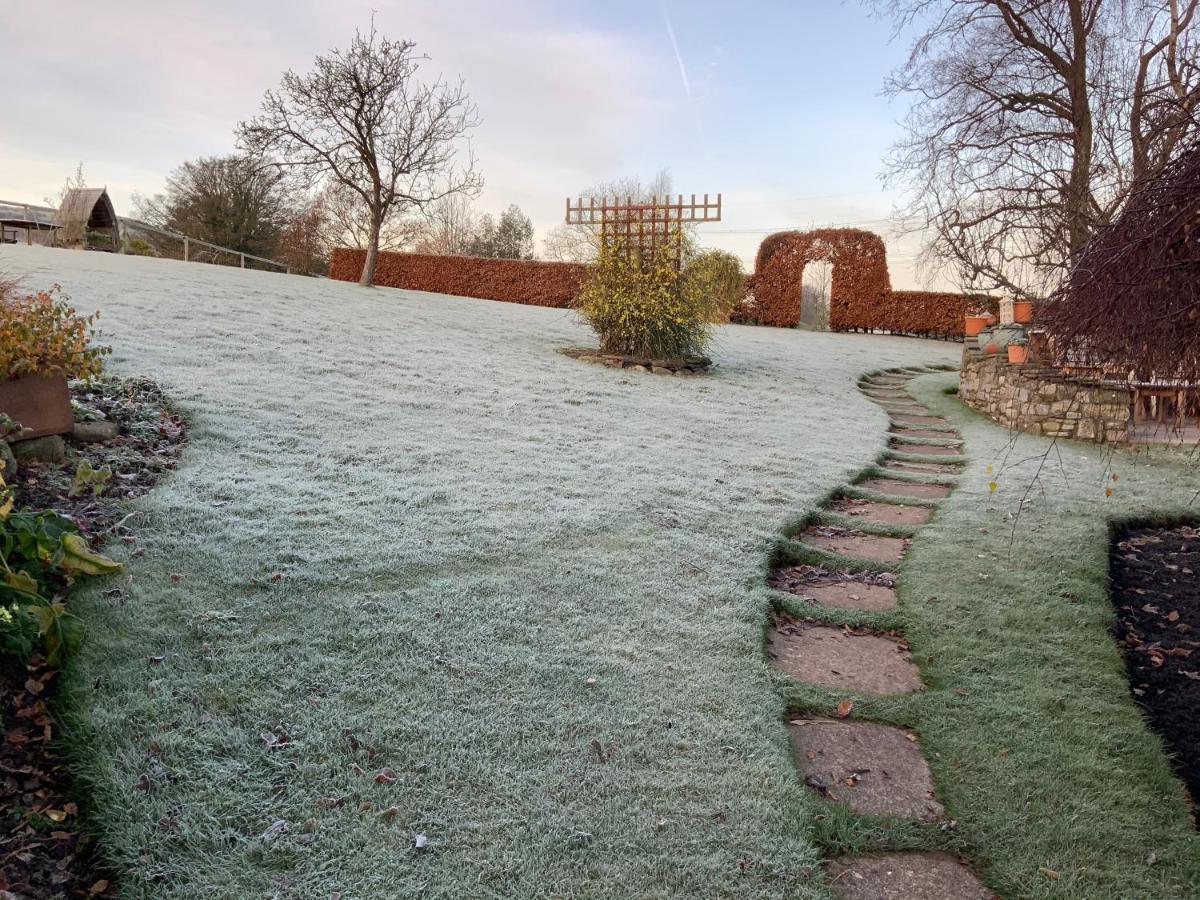 Llanwenarth Cottage A Beautiful Place To Just Be. Abergavenny Bagian luar foto